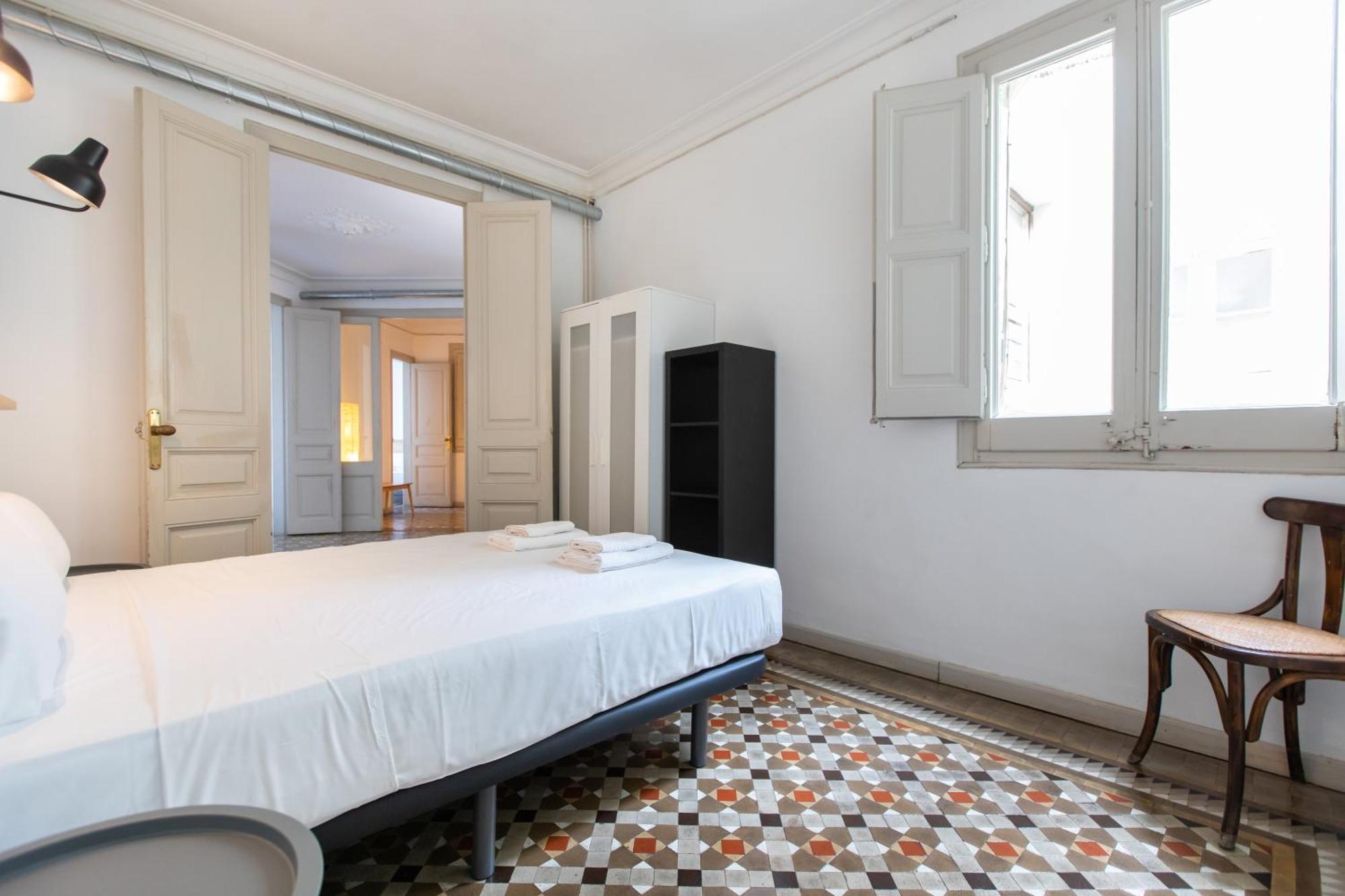 Apartamento B41 - Grandes Grupos En Bcn Centro *
