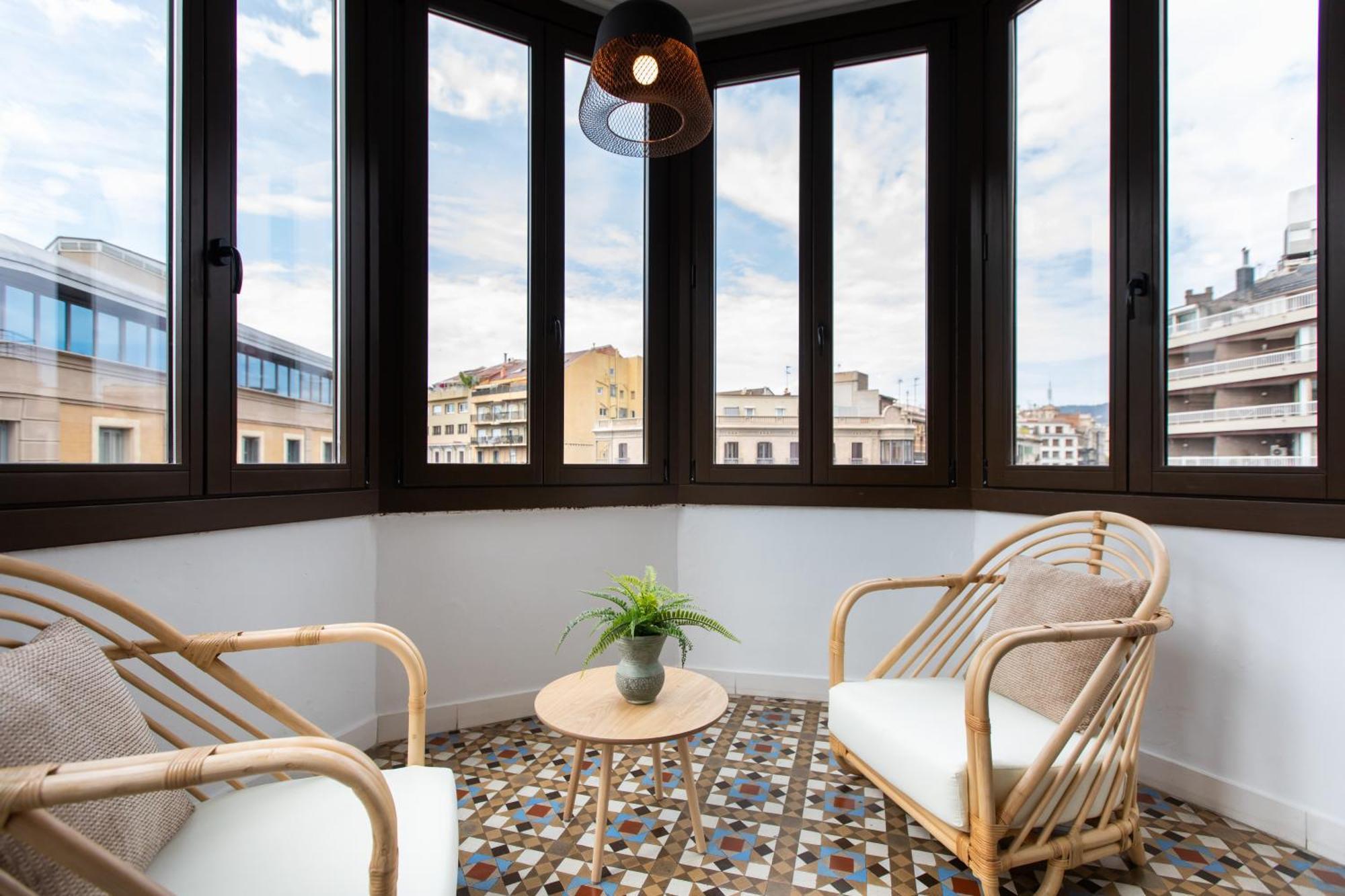 B41 - Grandes Grupos En Bcn Centro Apartamento